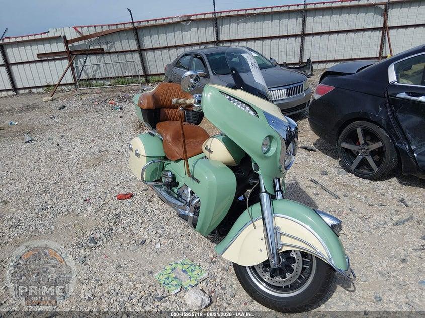 2017 INDIAN MOTORCYCLE CO. ROADMASTER