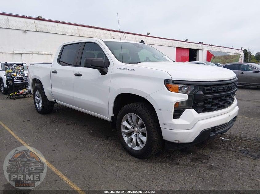 2023 CHEVROLET SILVERADO 1500 4WD  SHORT BED CUSTOM