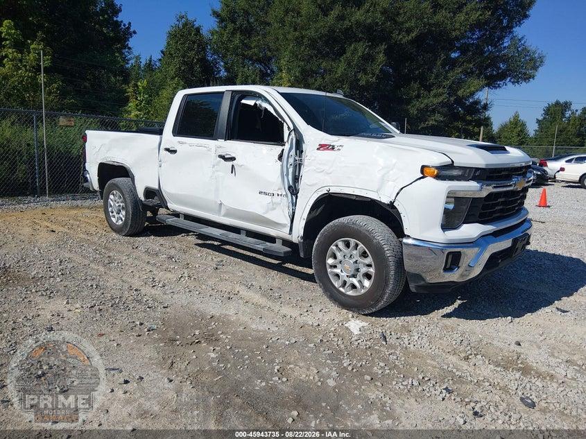 2025 CHEVROLET SILVERADO 2500HD 4WD  STANDARD BED LT