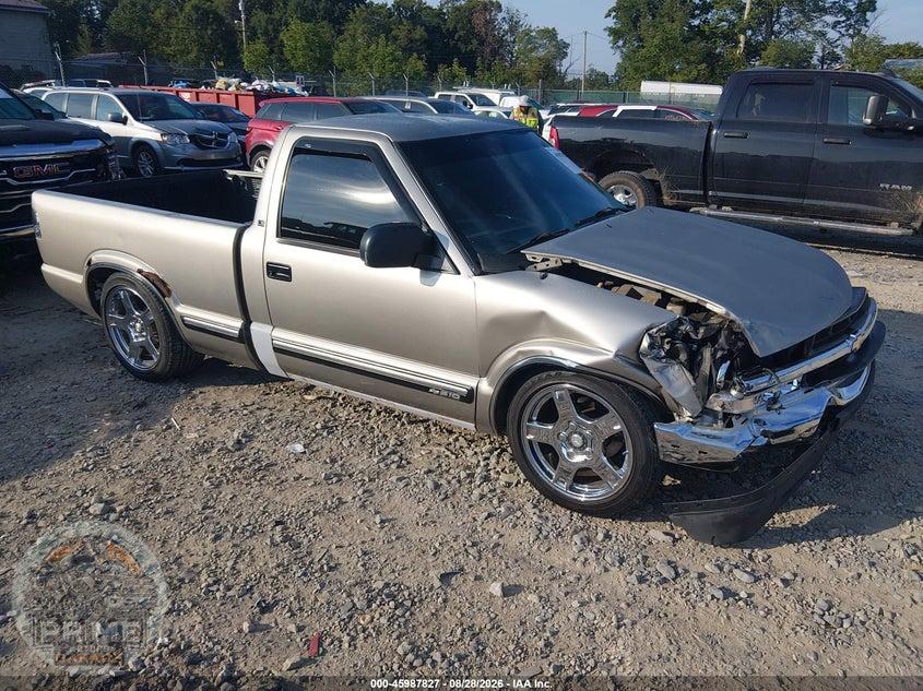 2000 CHEVROLET S-10 LS