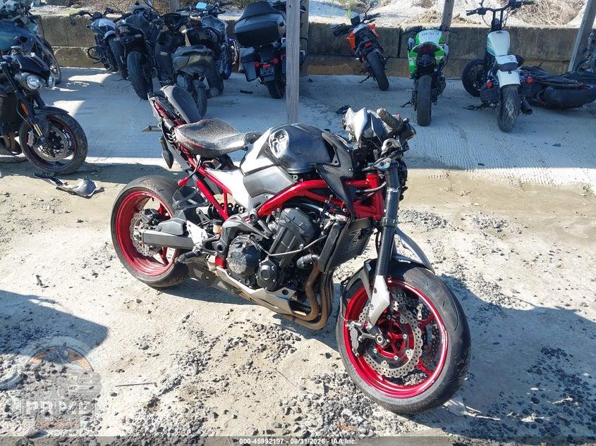 2023 KAWASAKI ZR900 F