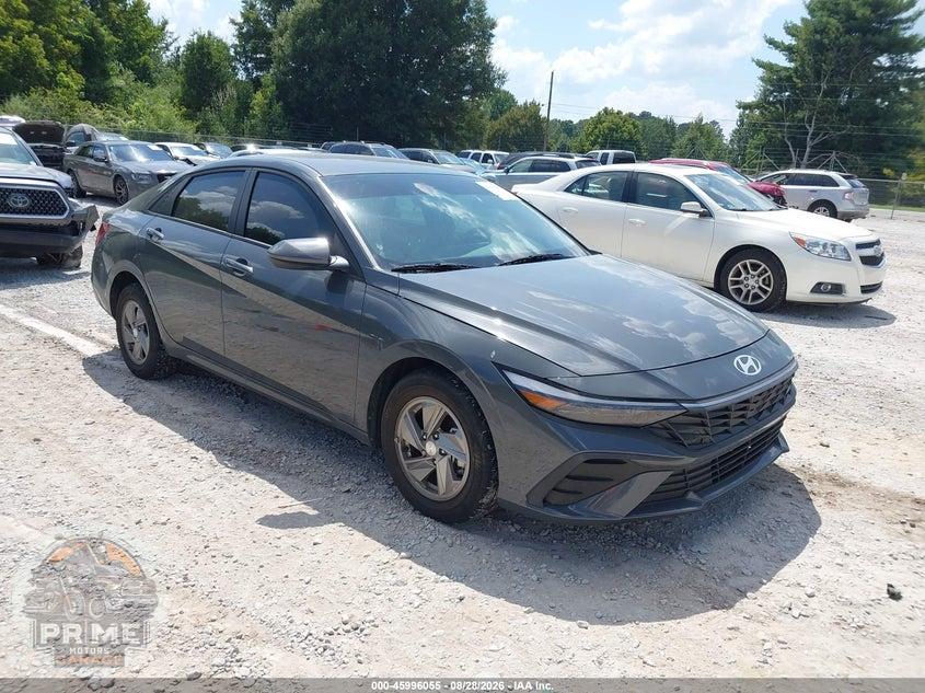 2025 HYUNDAI ELANTRA SE