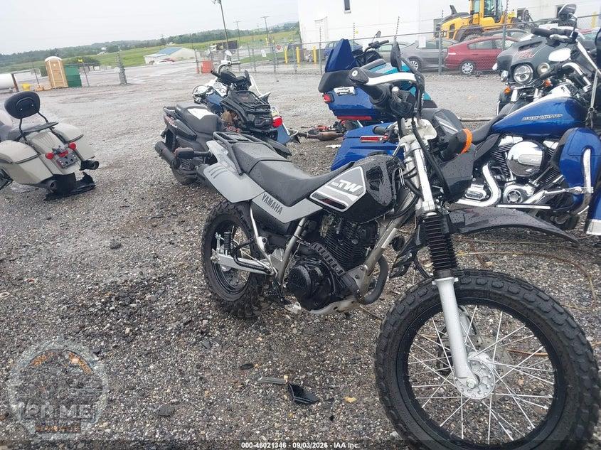 2022 YAMAHA TW200 C