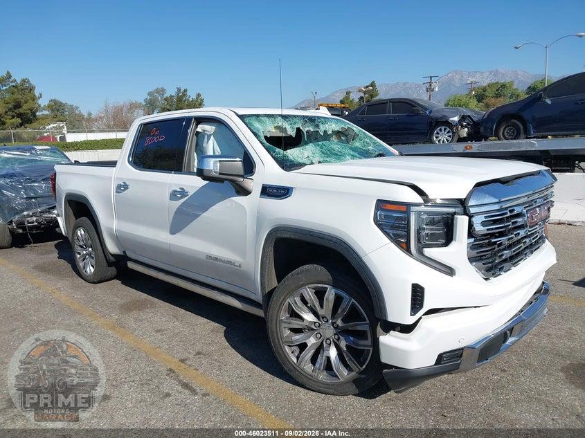 2023 GMC SIERRA 1500 4WD  SHORT BOX DENALI