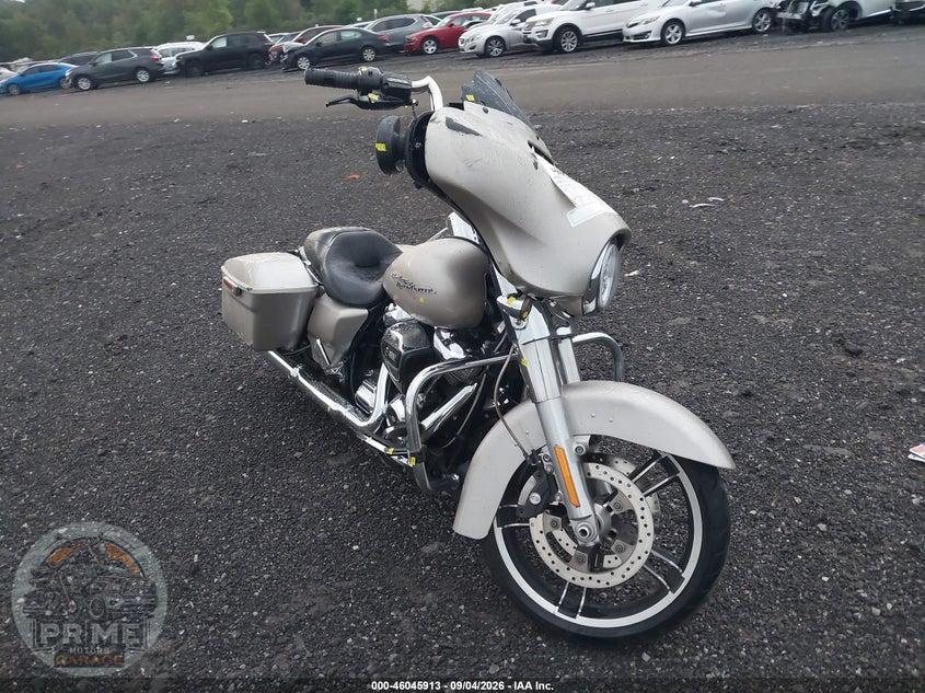 2018 HARLEY-DAVIDSON FLHX (STREET GLIDE) STREET GLIDE