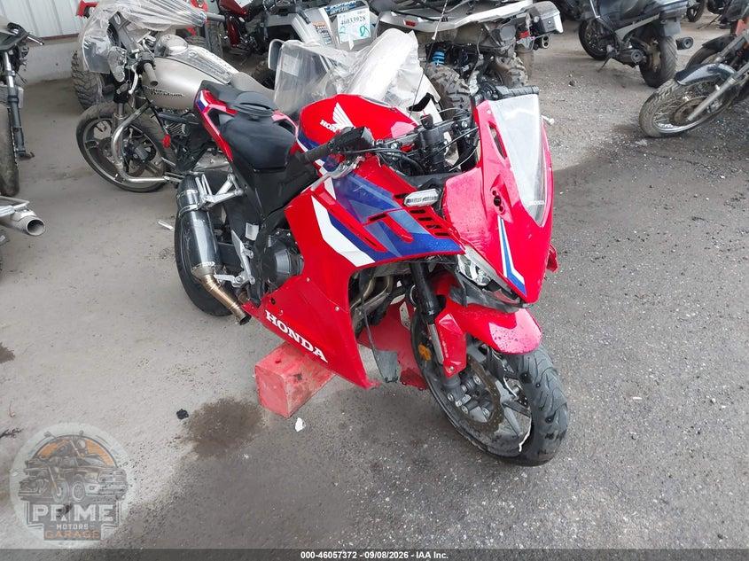 2025 HONDA CBR500 RA