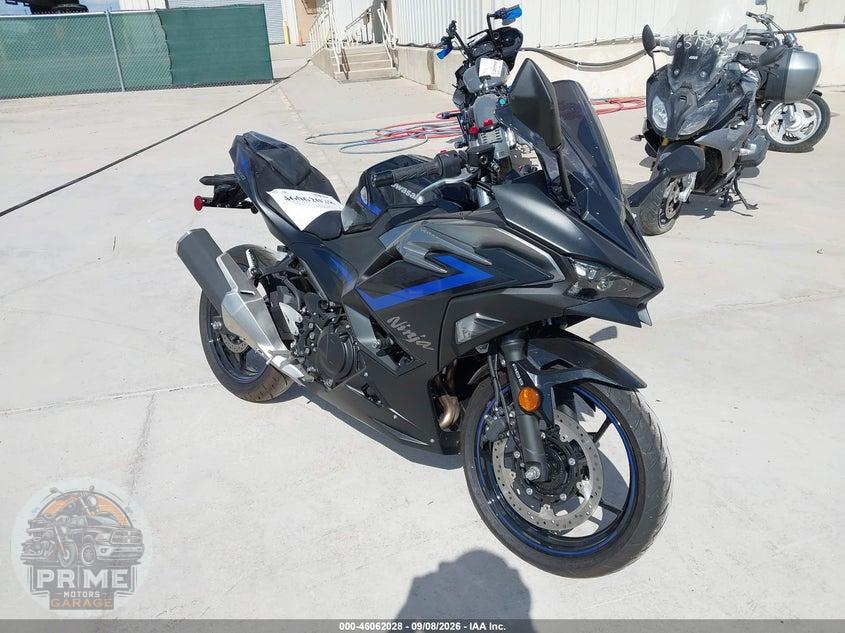 2025 KAWASAKI EX500 A/B