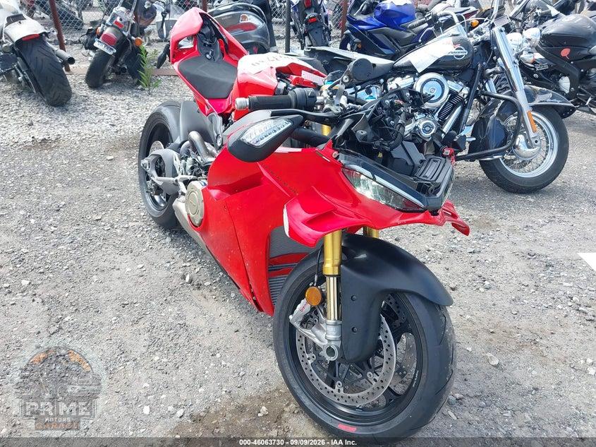 2025 DUCATI PANIGALE V4/V4S