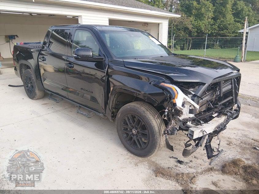 2026 TOYOTA TUNDRA LIMITED CREWMAX 5.5' BED