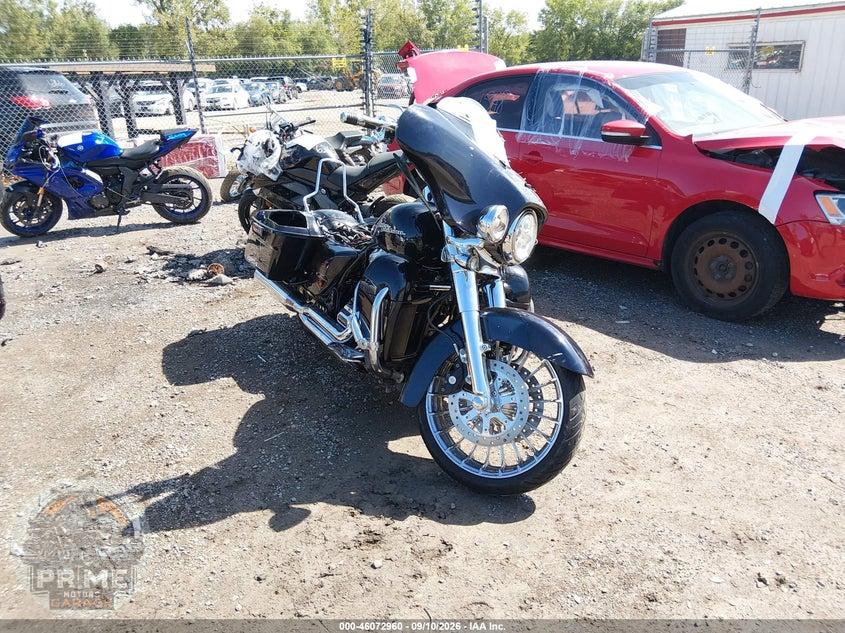 2019 HARLEY-DAVIDSON FLHX (STREET GLIDE)