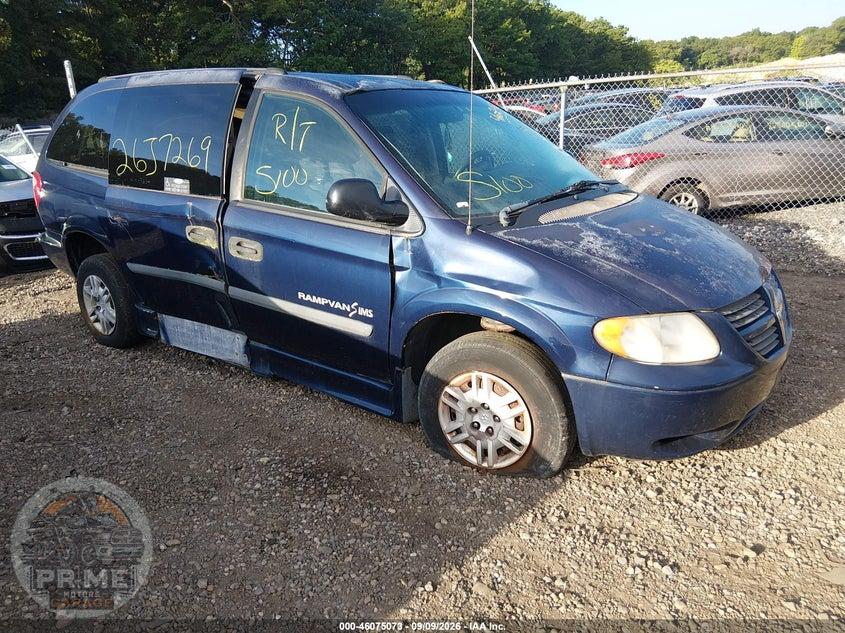 2005 DODGE GRAND CARAVAN SE