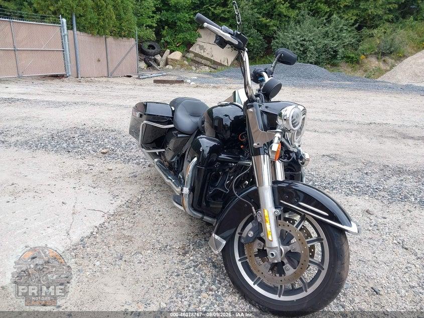 2017 HARLEY-DAVIDSON FLHP (POLICE ROAD KING) POLICE ROAD KING