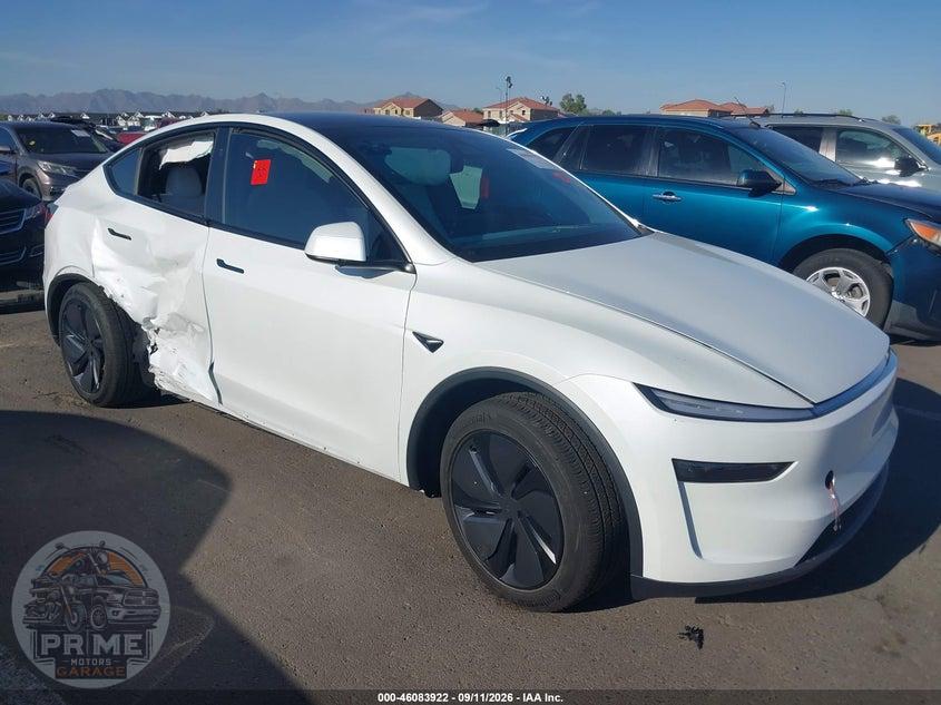 2026 TESLA MODEL Y PREMIUM REAR-WHEEL DRIVE/REAR-WHEEL DRIVE