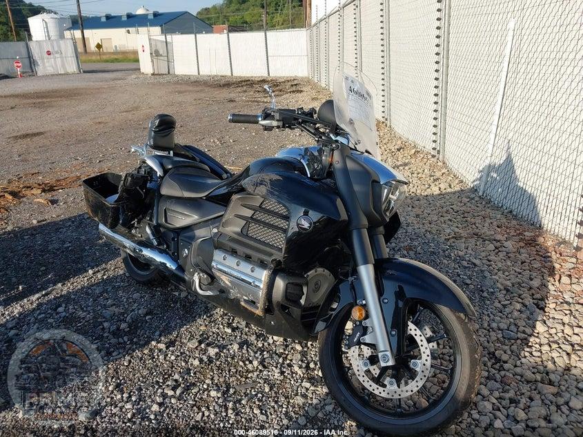 2014 HONDA GL1800 C
