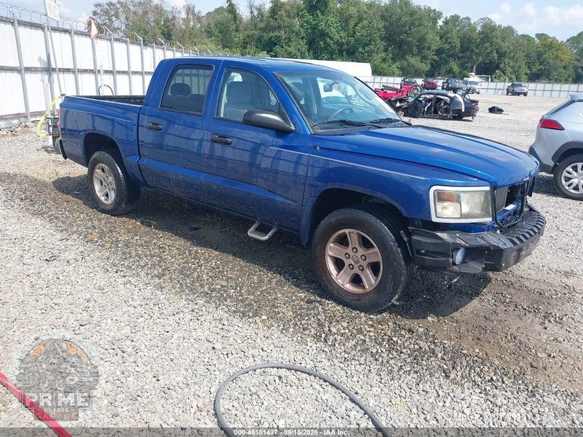 2011 DODGE DAKOTA