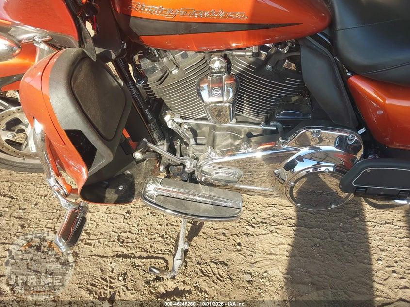 2019 HARLEY-DAVIDSON FLTRU (ROAD GLIDE ULTRA) — фото 9