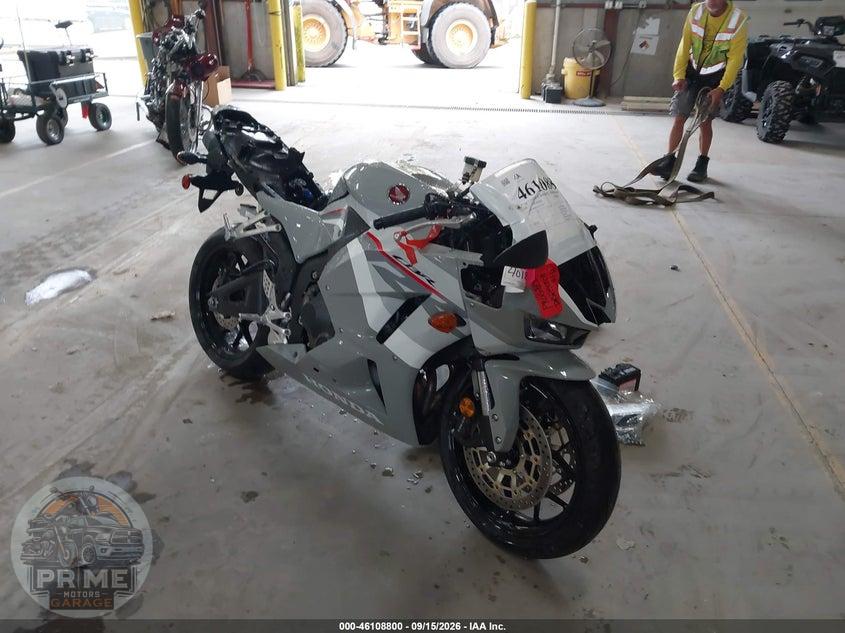 2026 HONDA CBR600 RR