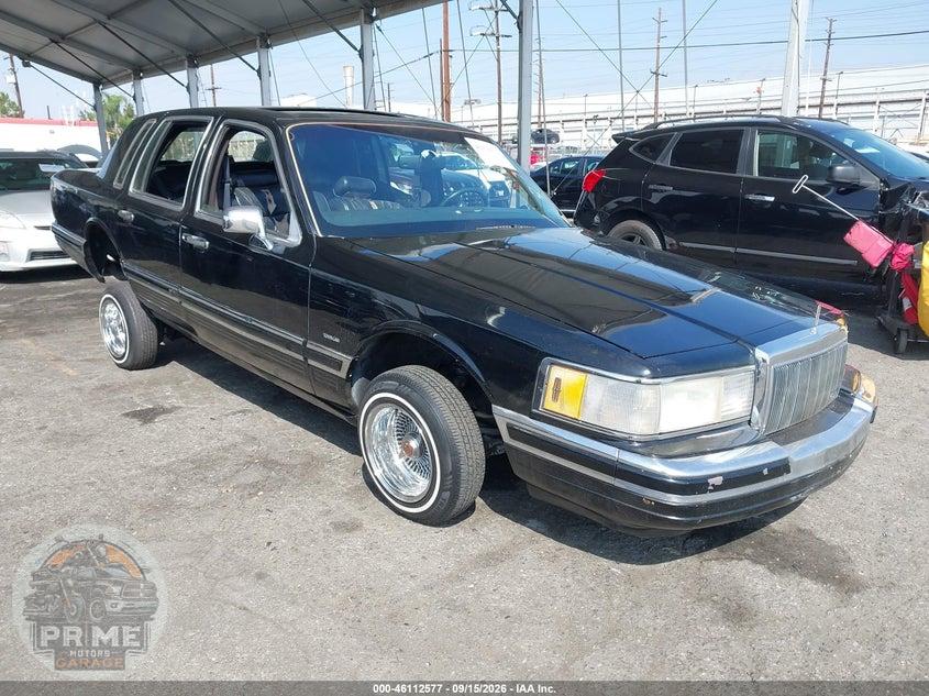 1990 LINCOLN TOWN CAR SIGNATURE