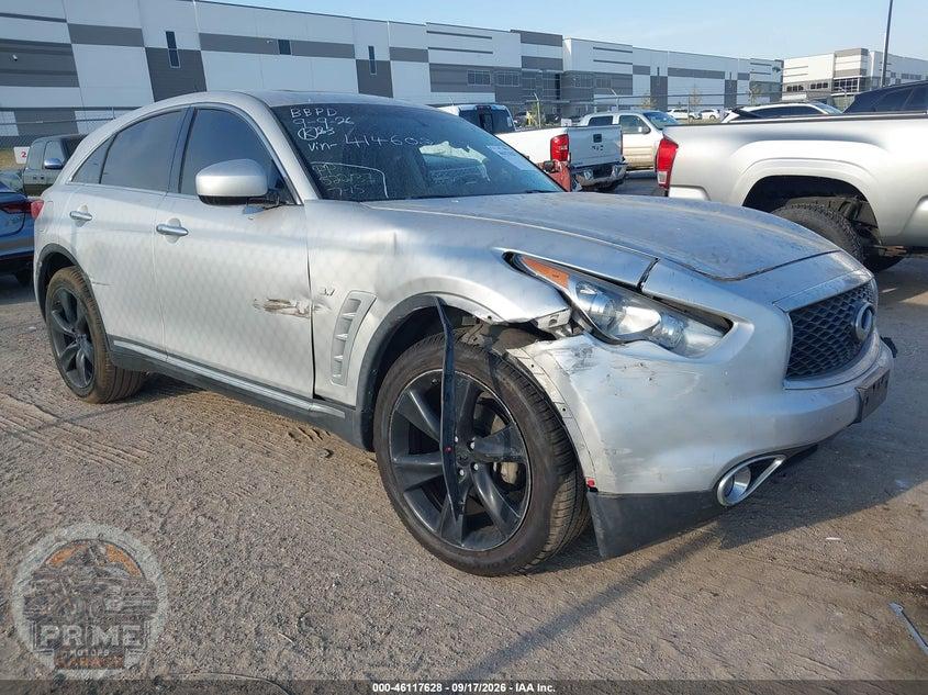2017 INFINITI QX70