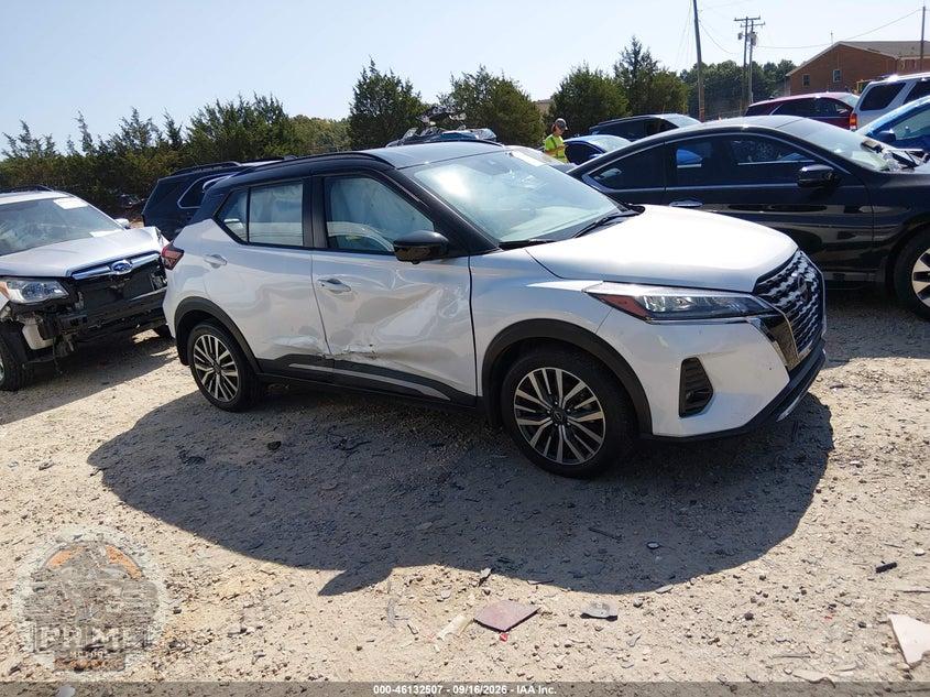 2024 NISSAN KICKS SR XTRONIC CVT