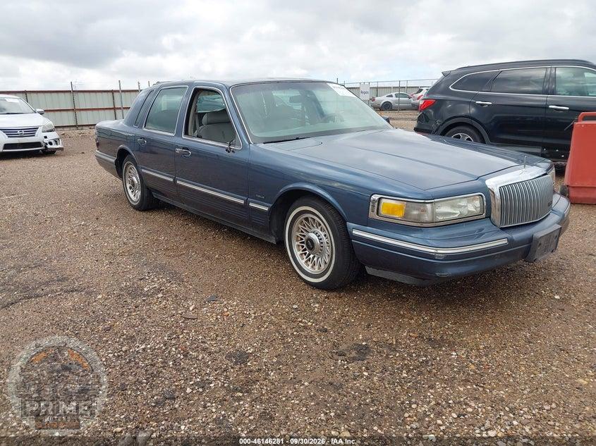 1996 LINCOLN TOWN CAR EXECUTIVE