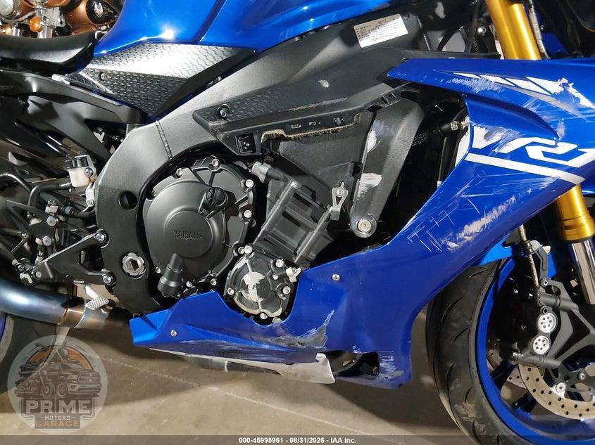 2017 YAMAHA YZFR1 — фото 8