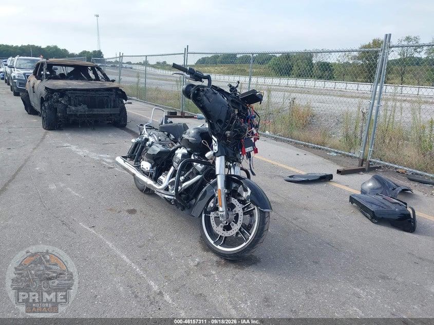 2017 HARLEY-DAVIDSON FLHXS (STREET GLIDE SPECIAL) STREET GLIDE SPECIAL