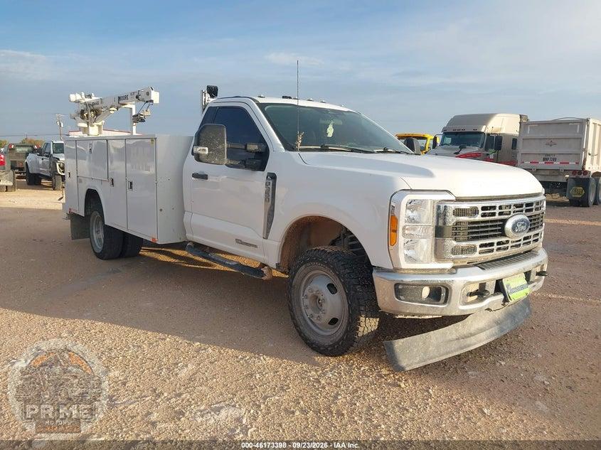 2023 FORD F-350 CHASSIS XL