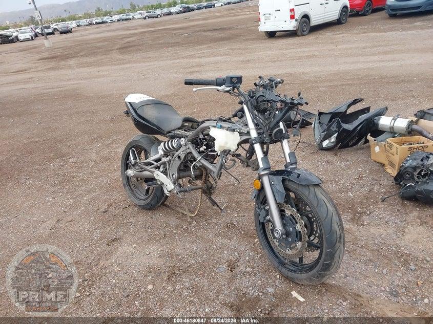2009 KAWASAKI EX650 C
