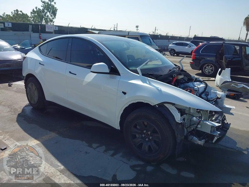 2026 TESLA MODELO Y