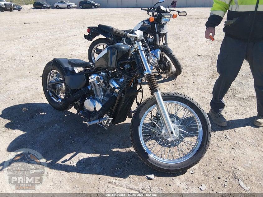 1999 HONDA VT600 CD
