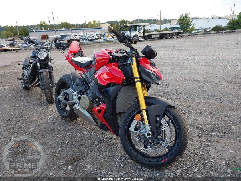 2025 DUCATI STREETFIGHTER V4/V4S