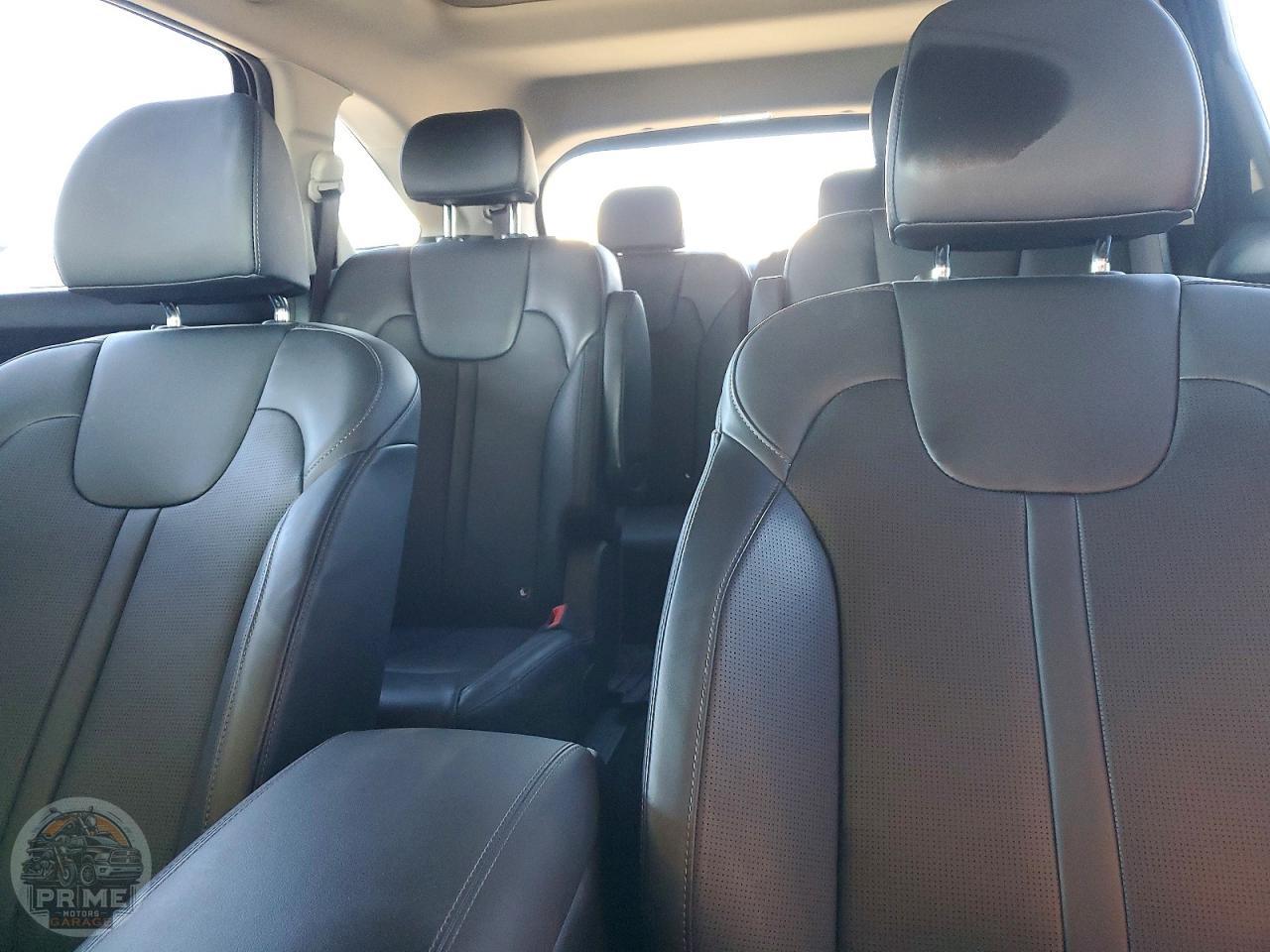 2025 KIA SORENTO — фото 10