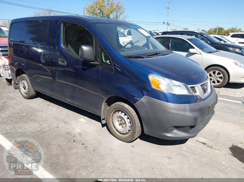 2013 NISSAN NV200 SV