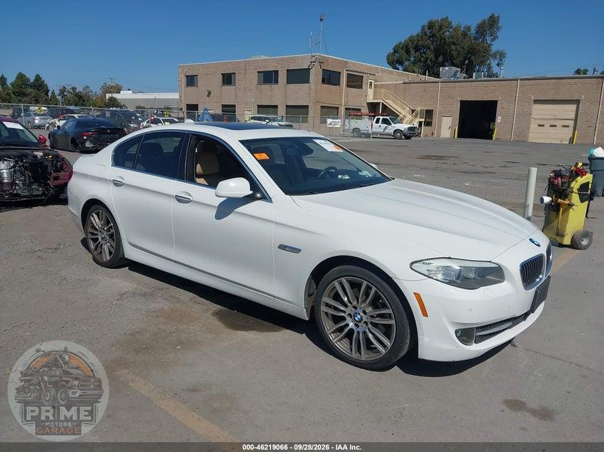 2012 BMW 528I