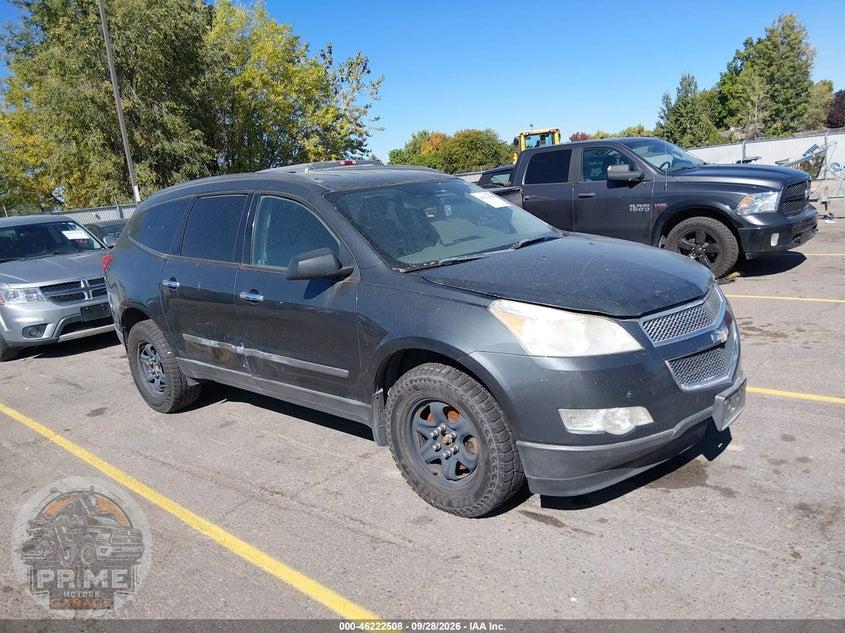 2011 CHEVROLET TRAVERSE LS