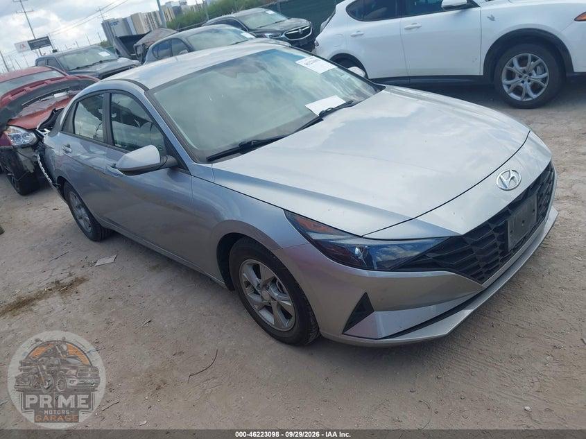 2022 HYUNDAI ELANTRA SE