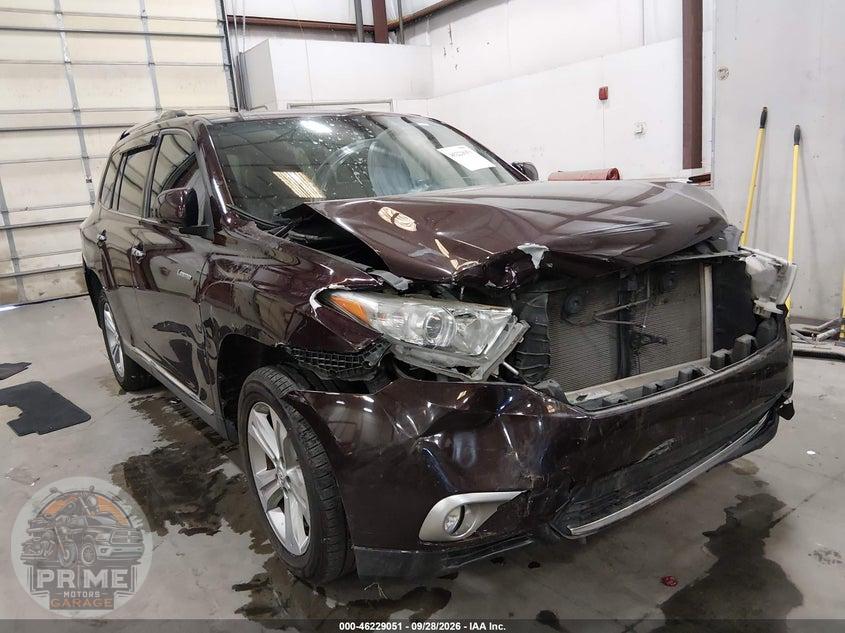 2013 TOYOTA HIGHLANDER LIMITED V6