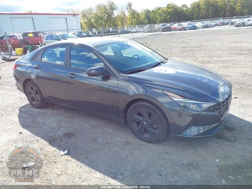 2022 HYUNDAI ELANTRA SEL