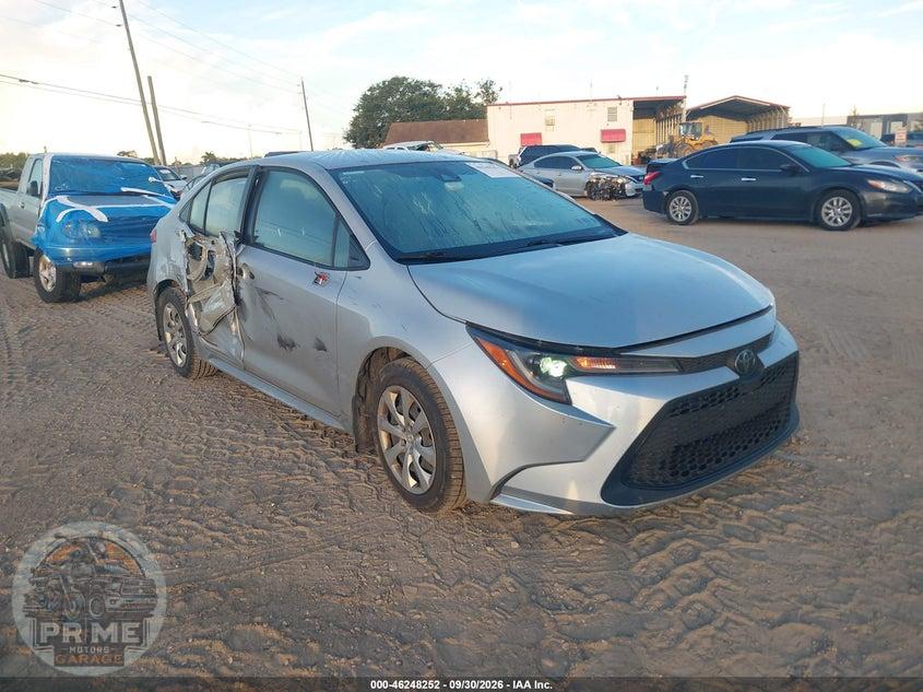 2022 TOYOTA COROLLA LE