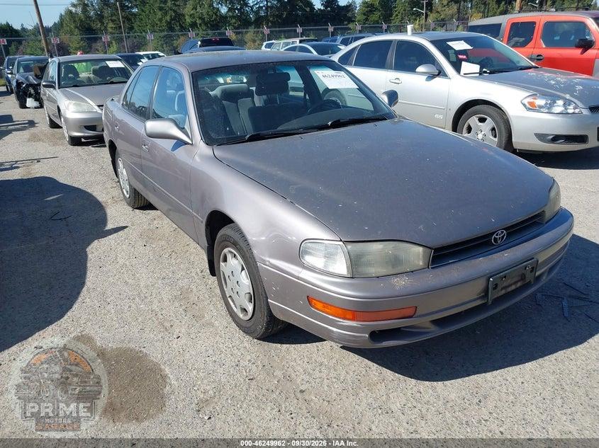 1992 TOYOTA CAMRY LE