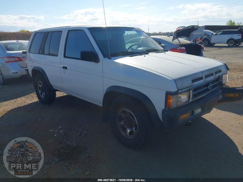 1995 NISSAN PATHFINDER XE/LE
