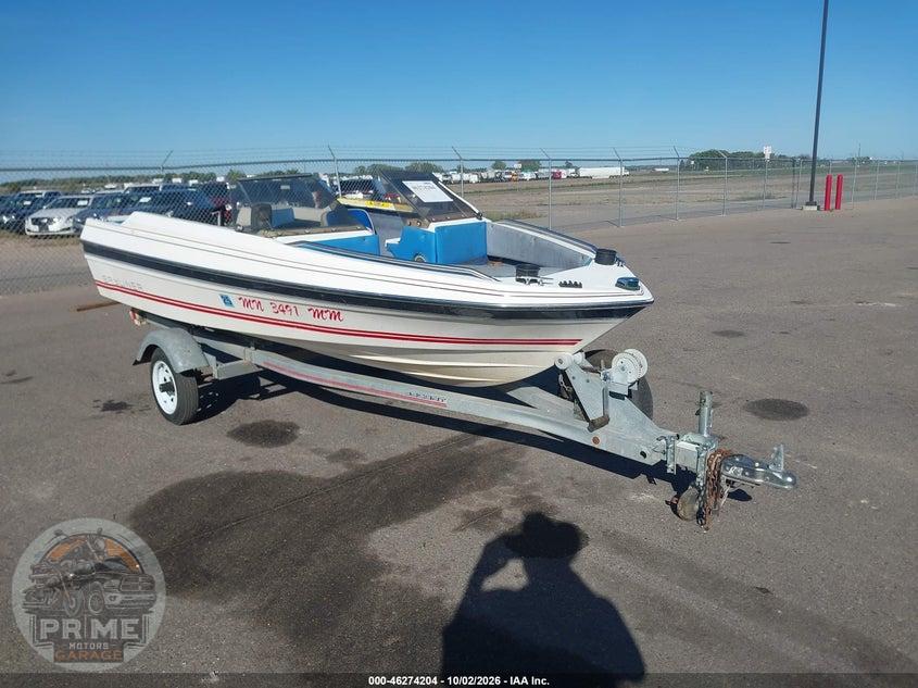 1986 BAYLINER CAPRI