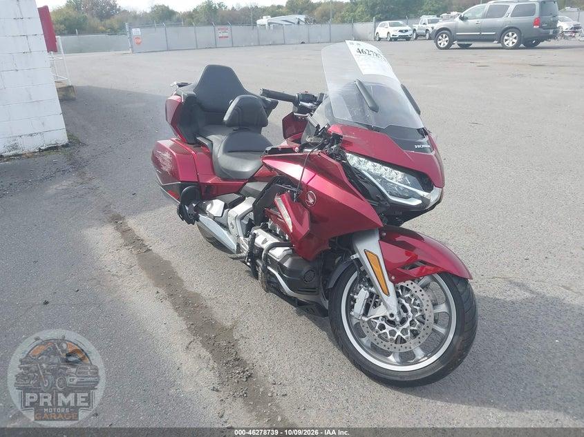 2018 HONDA GL1800