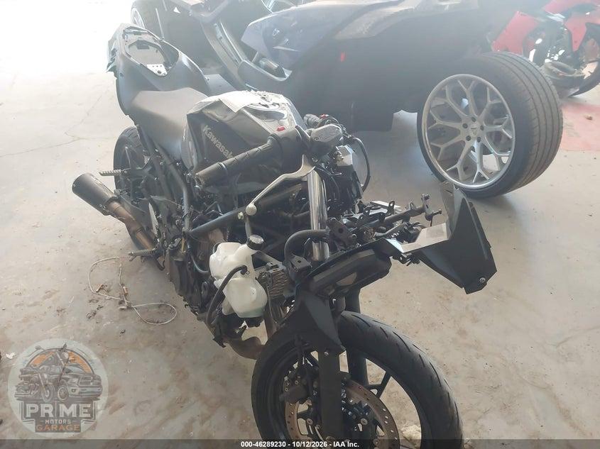 2025 KAWASAKI EX500 A/B