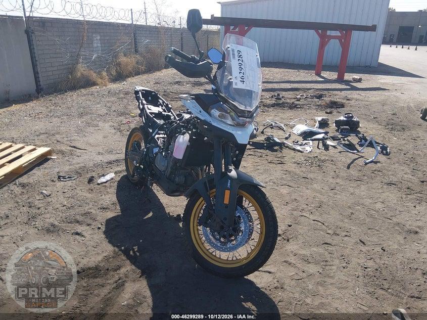 2026 CF MOTO IBEX 800 E