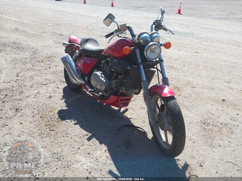 1987 HONDA VF700 C
