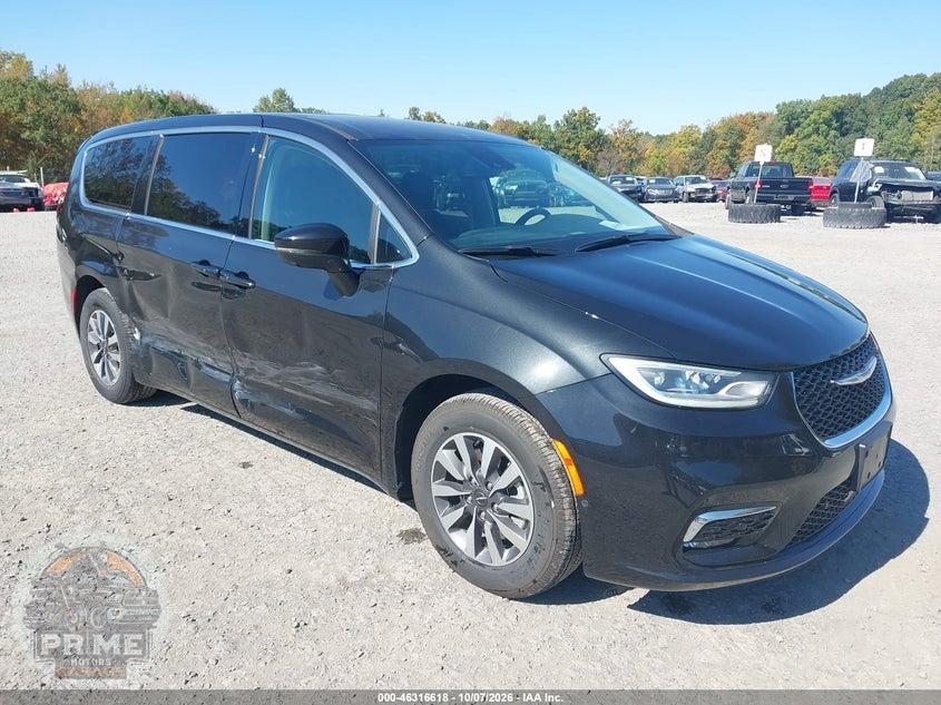 2023 CHRYSLER PACIFICA HYBRID TOURING L