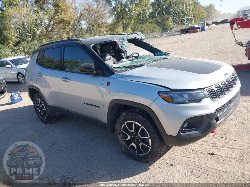 2025 JEEP COMPASS TRAILHAWK 4X4