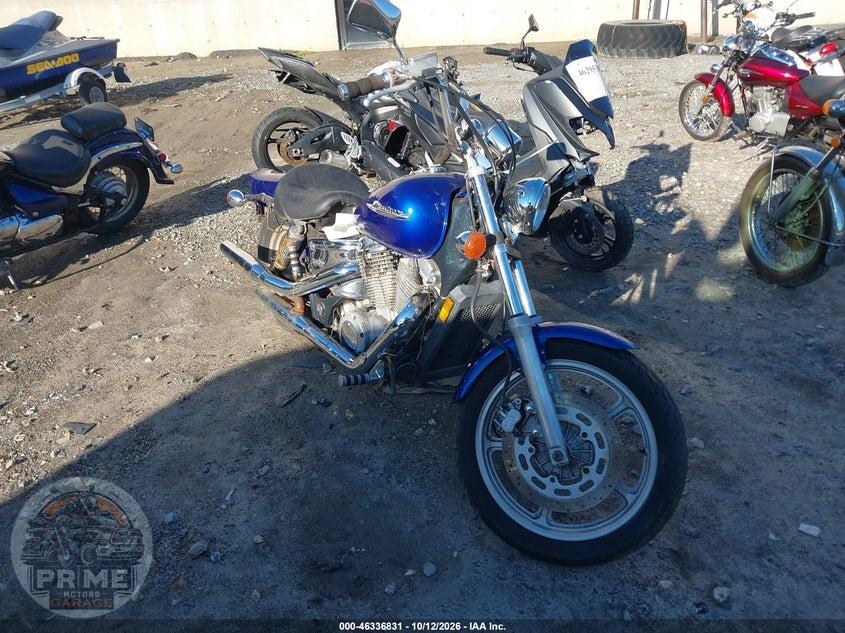 2004 HONDA VT1100 C